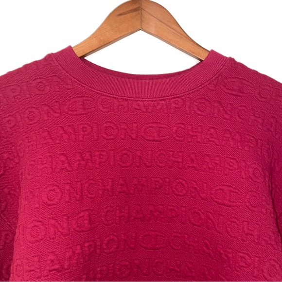 Champion Women’s Cropped Red Embossed Logo Sweatshirt Long Sleeve Size S EUC - Picture 6 of 16